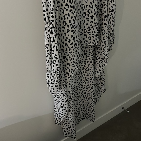 Dress /shirt/tunic statement party piece M-L black white snow leopard :) - Picture 4 of 8